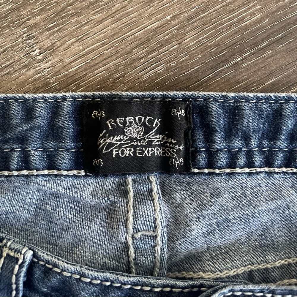 Express Rerock Capri Jeans - Picture 4 of 4